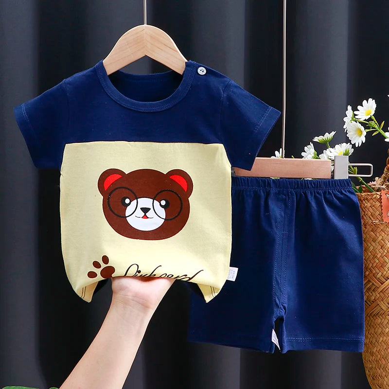 Conjunto Bebe Camiseta + Short Verao Algodao Cartoon (1-3 Anos)